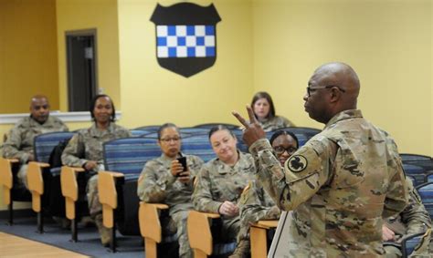 sldm|army senior leader division.